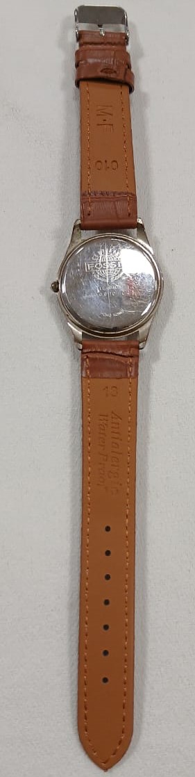 Fossil LE-9403 10000 01045 Hong Kong Movement Wristwatch 4