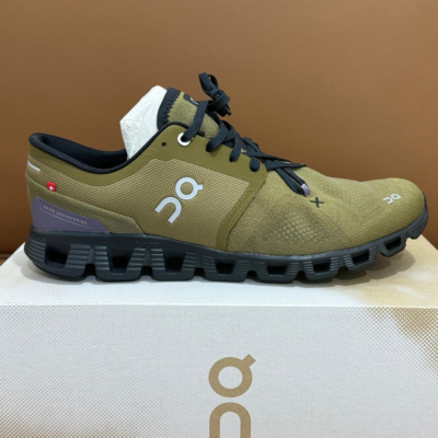 On Cloud X 3 Sneakers Olive Green...