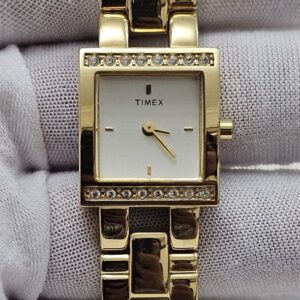 Timex Gold Tone Ladies Wristwatch 1