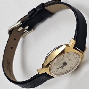 Timex Mexico Gold Tone Dial Ladies Wristwatch 2