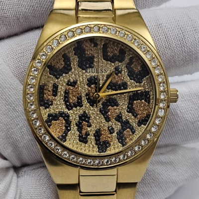 Guess W11146L1 Gold Japan Movement...