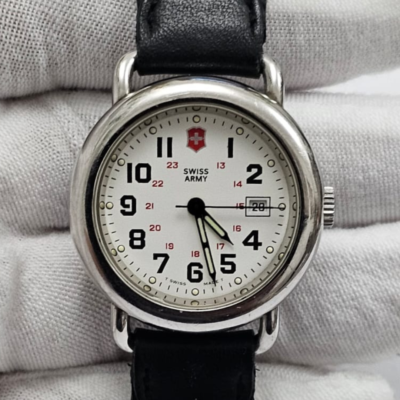 Swiss Army 900654993 Swiss Made Wristwatch