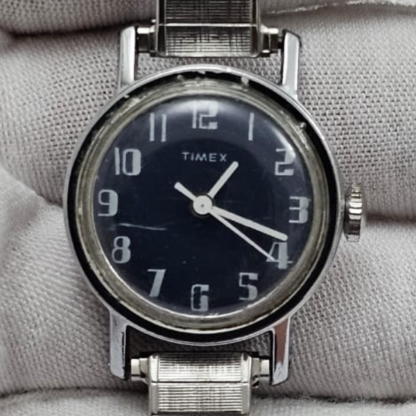 Vintage Timex Handwinding Ladies Wristwatch