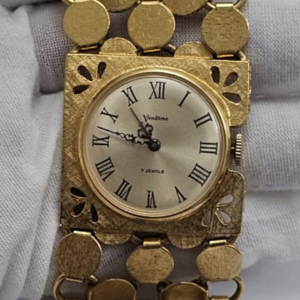 Vintage Vendome 7 Jewels Gold Ladies Wristwatch