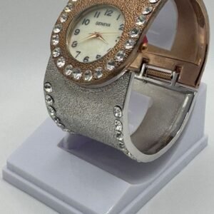 Geneva #15195 Two Tone Ladies Wristwatch Bracelet 2