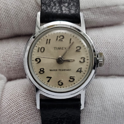 Vintage Timex Hand Winding Ladies Wristwatch