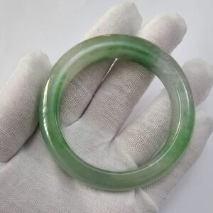 Vintage Hand Made Chinese Genuine Jade Bangle Bracelet 64.1 Grams 53mm 2